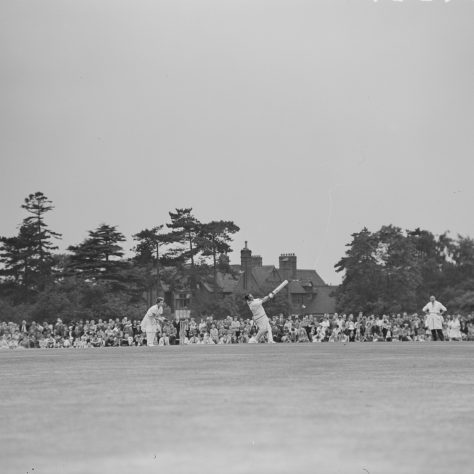 England Men v Women at cricket, Sidcup 1962 England Men v Women at cricket, Sidcup 1962 | Image courtesy of Bexley Local Studies and Archives