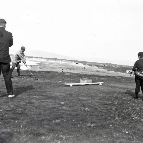 Golfers at Machrihanish Golf Club, c1910 Golfers at Machrihanish Golf Club, c1910 | Am Baile