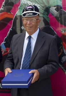 Christopher Ottaway, descendent of Harry Haslam, wearing the honours cap commemorating his relative’s hockey appearances (caps) for Great Britain. | The Hockey Museum