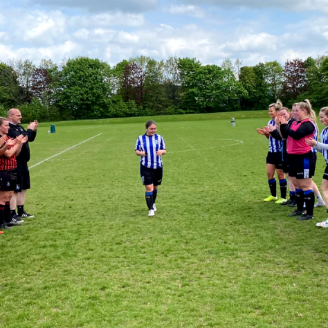 Sheffield Wednesday and Hartlepool players with a guard of honour as Emily Higgins retires | Courtesy of Dave Higgins