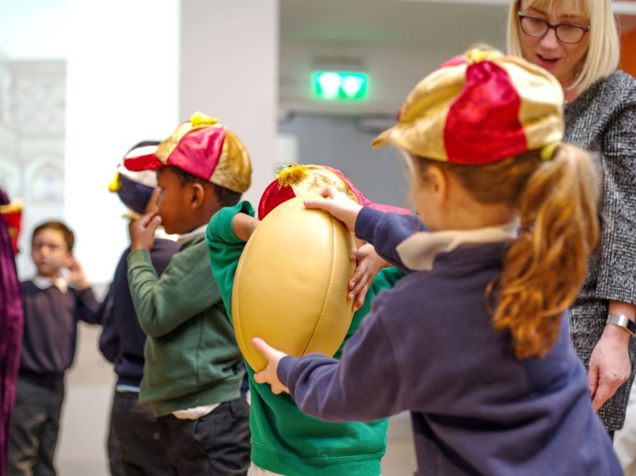 Early years school workshop | Rugby Art Gallery and Museum